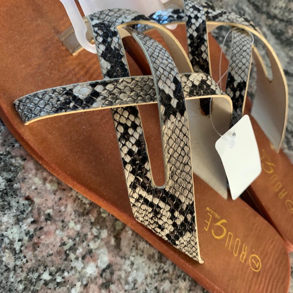 Sandals BRAND NEW!! - Picture 2 of 3